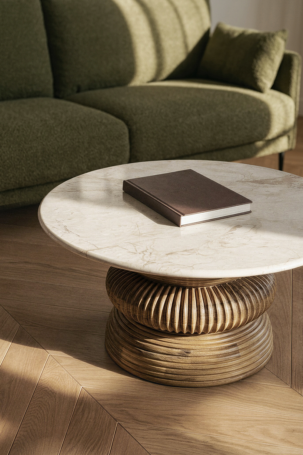 ambiente de mesa centro y sofá